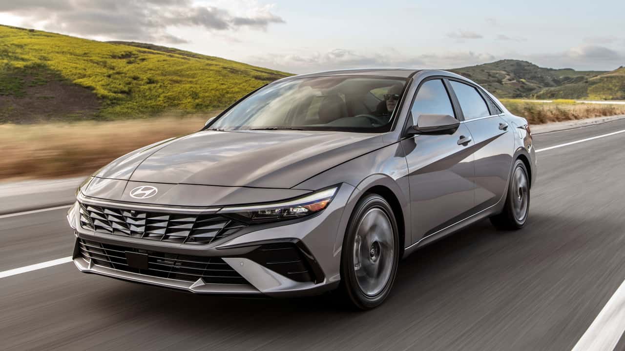 Hyundai Elantra 2025